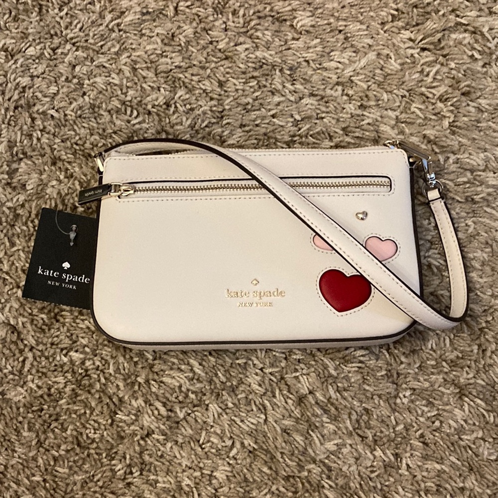 Kate Spade convertible wristlet (sweet heart)